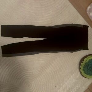 Black and Grey lululemon leggings